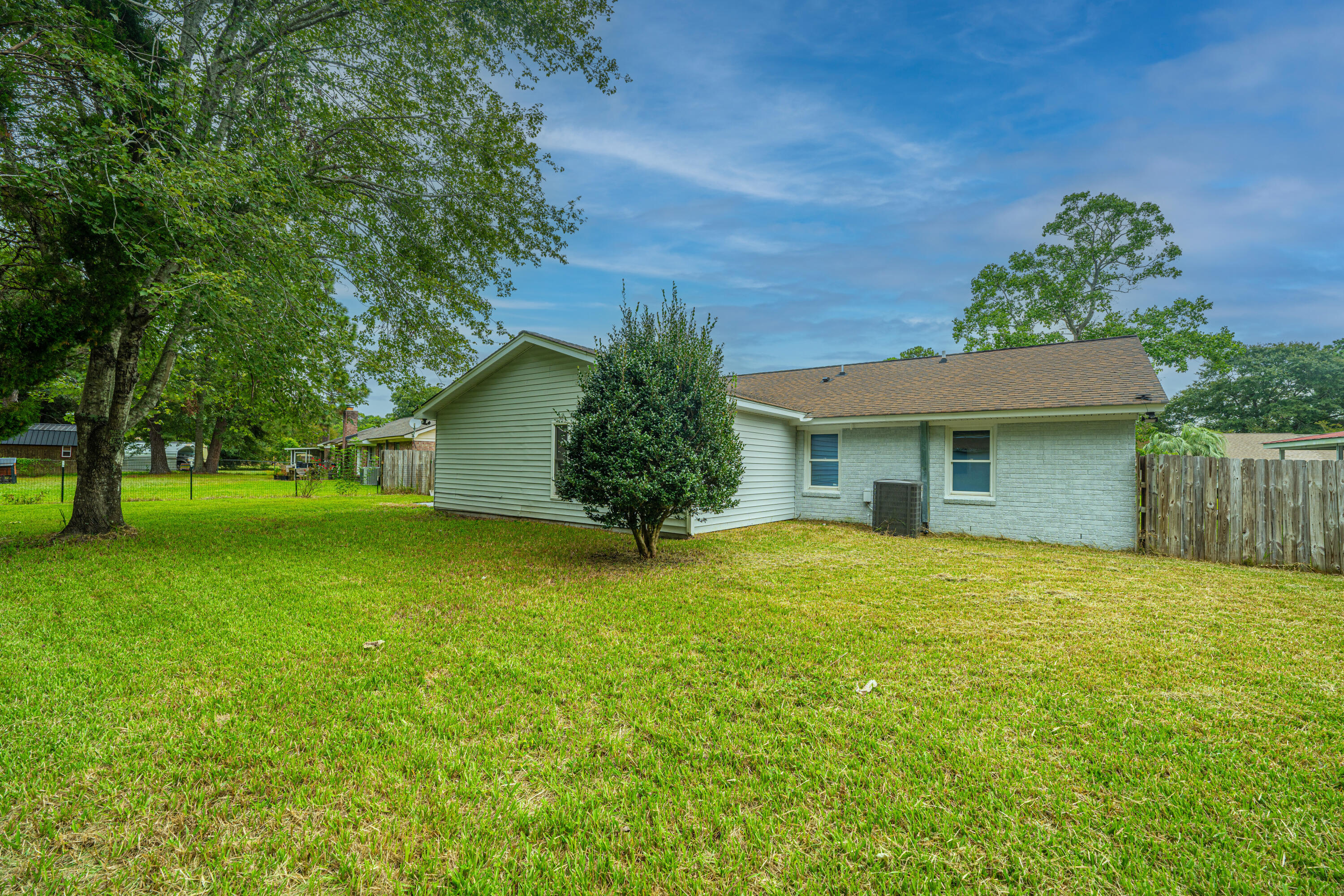 133 Marion Road Summerville, SC 29486 - Photo 40 of 45 133MarionRd040