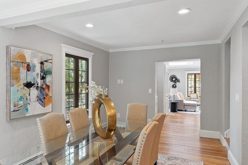 8 Chesterford Road Winchester, MA 01890 - Photo 14 of 42 Gallery Image 14