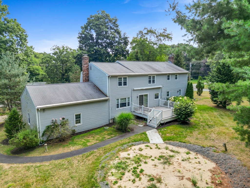 29 Old Powder House Road Lakeville, MA 02347 - Photo 4 of 30 Gallery Image 4