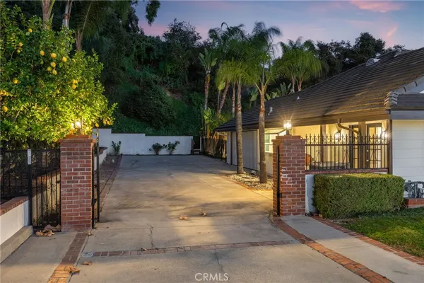 $6,500 | 514 North Valley Center Avenue, Glendora, CA 91741