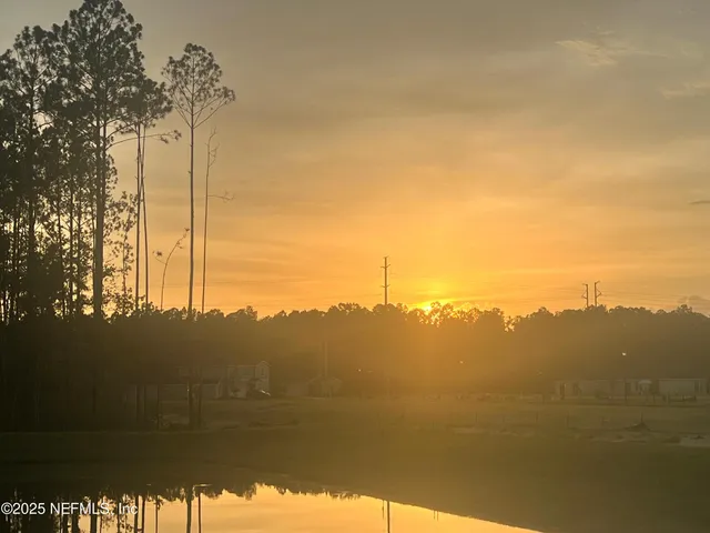 a view of mountain view and mountain