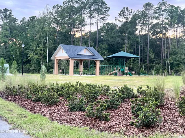 a view of a golf course