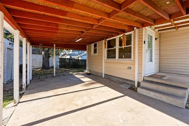 $214,950 | 10617 East 18 Street South, Independence, MO 64052