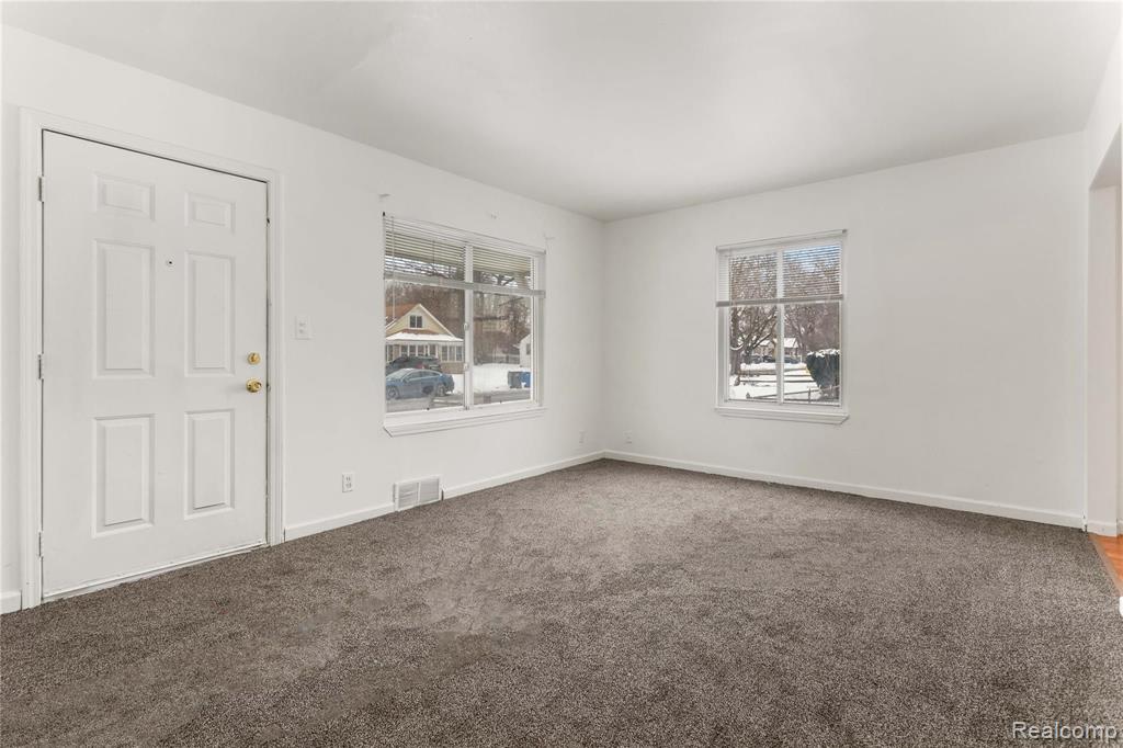 26039 Lehigh Street Inkster, MI 48141 - Photo 3 of 17