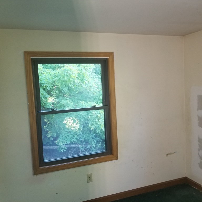 54 Town Farm Road Brookfield, MA 01506 - Photo 13 of 28