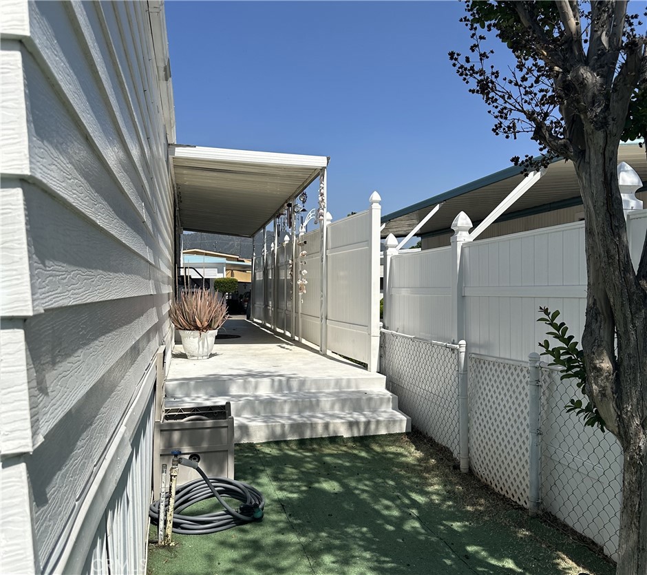 950 California Street, Unit 60 Calimesa, CA 92320 - Photo 20 of 26 a view of small space