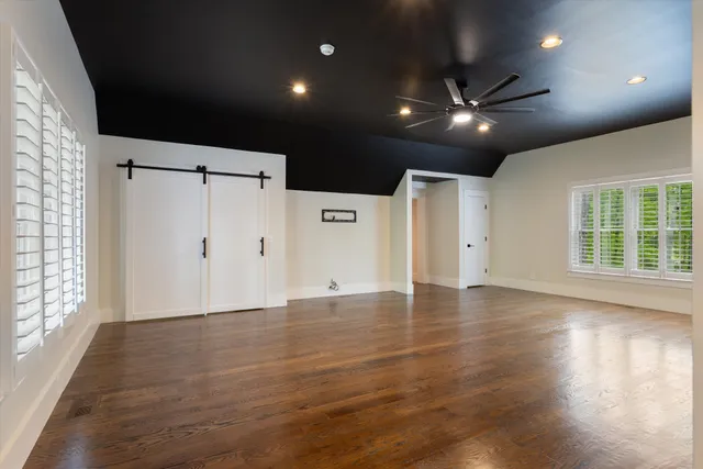 a view of entryway with wooden floor
