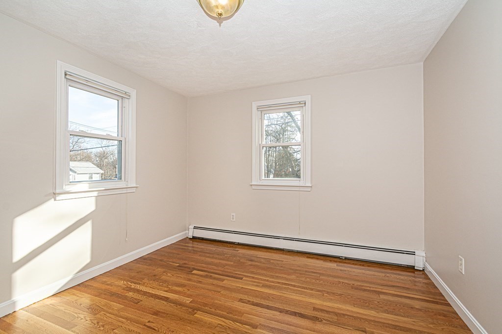3 Locust Street Reading, MA 01867 - Photo 21 of 38 Gallery Image 21