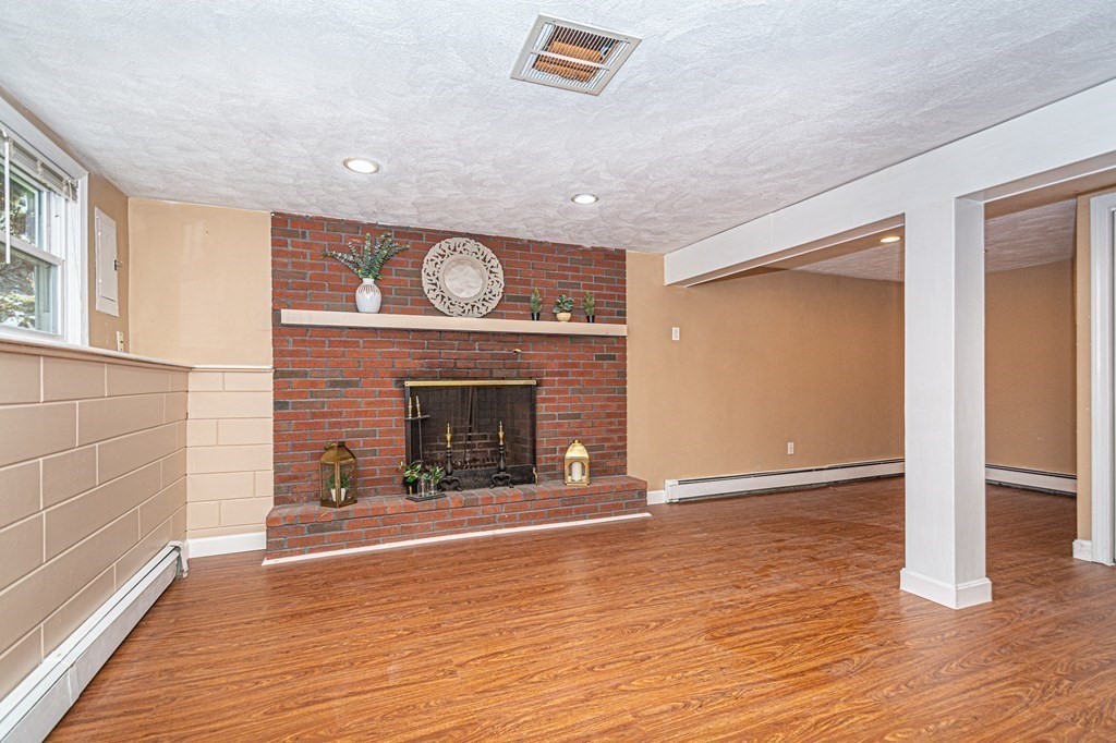 3 Locust Street Reading, MA 01867 - Photo 27 of 38 Gallery Image 27