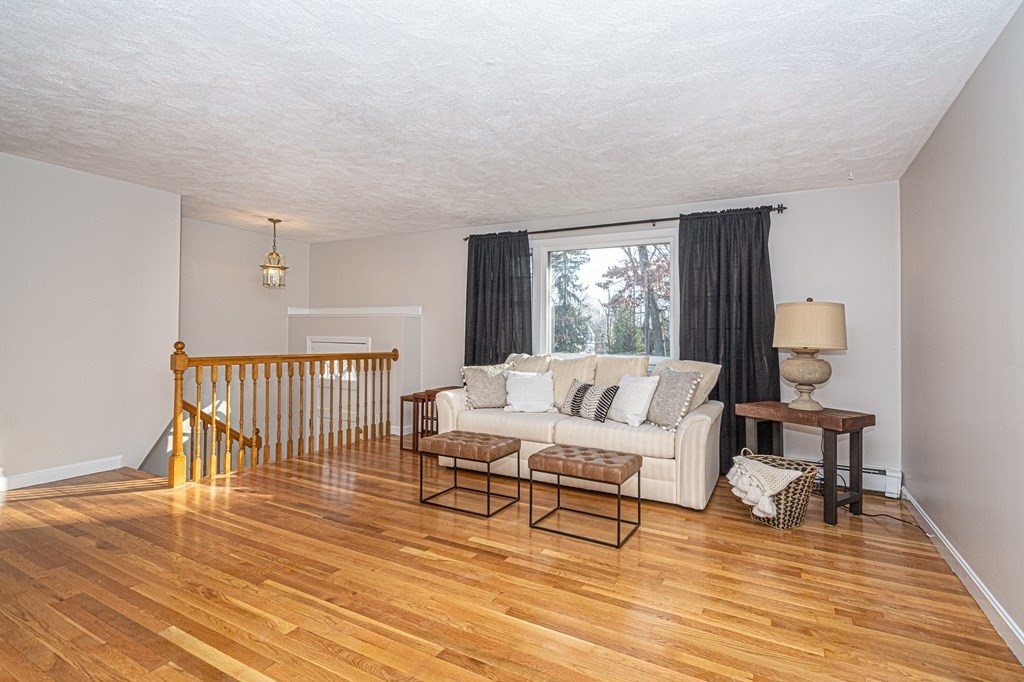 3 Locust Street Reading, MA 01867 - Photo 4 of 38 Gallery Image 4