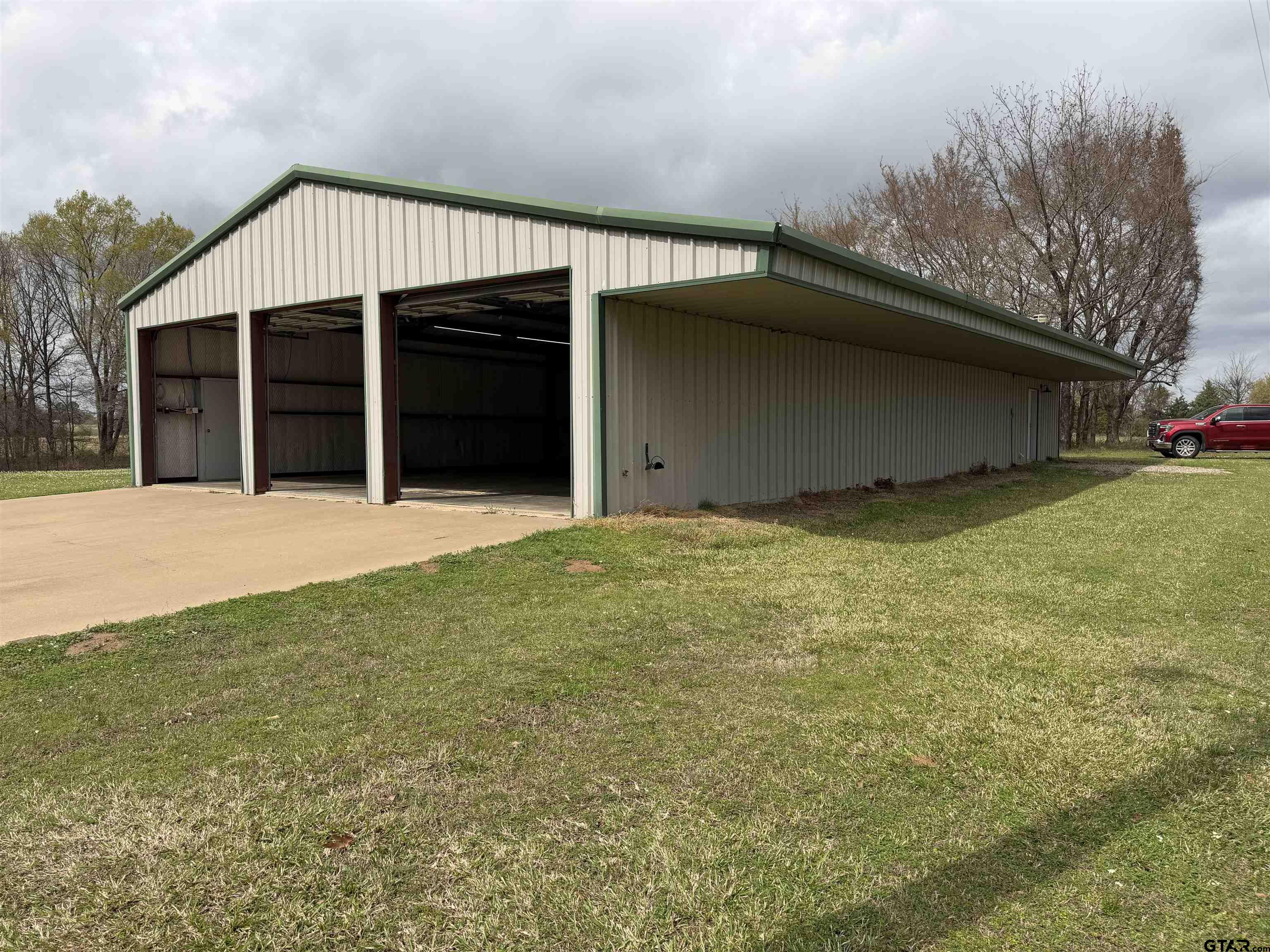 773 County Road 1522 Alba, TX 75410 - Photo 17 of 41