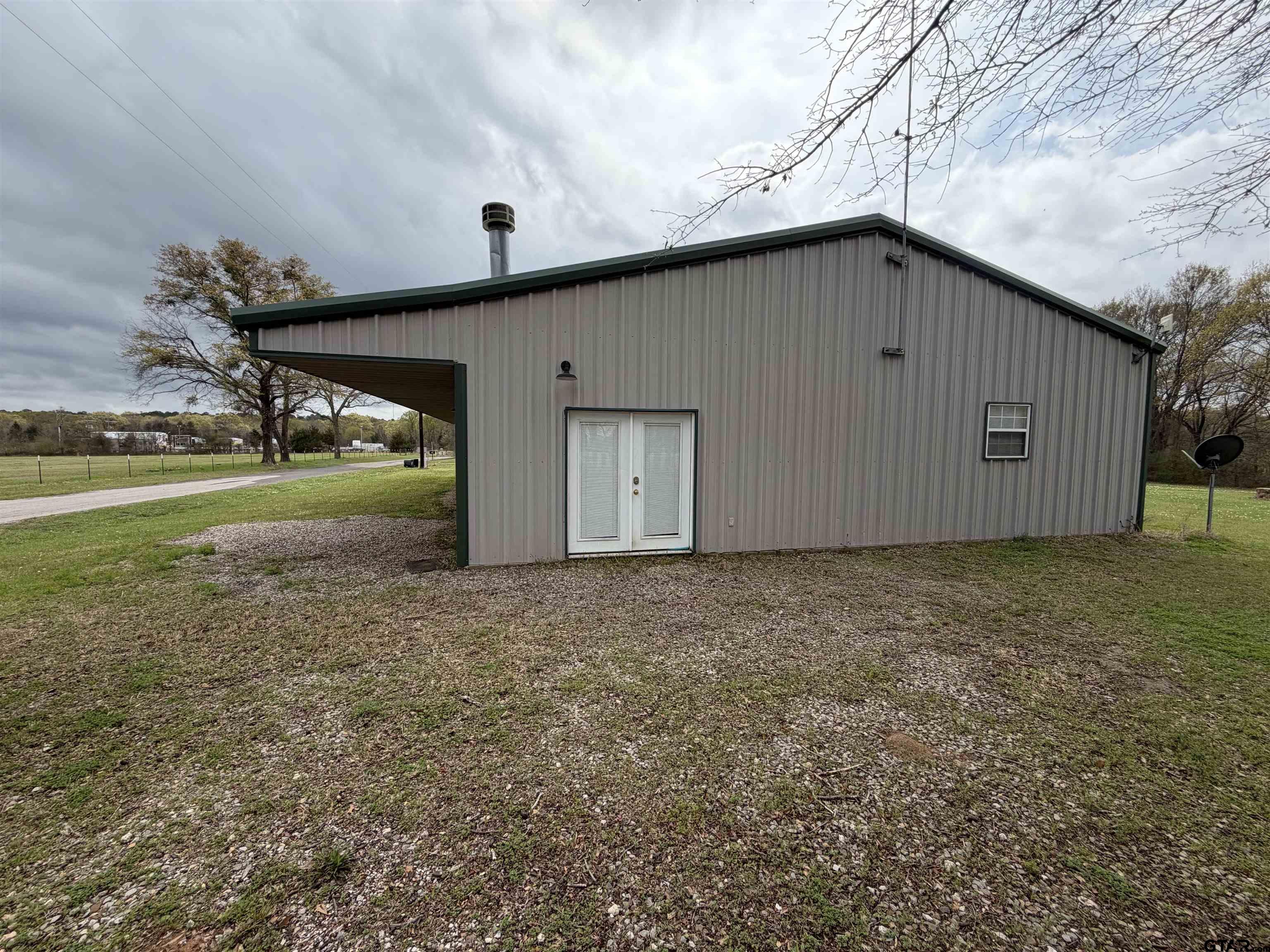 773 County Road 1522 Alba, TX 75410 - Photo 3 of 41