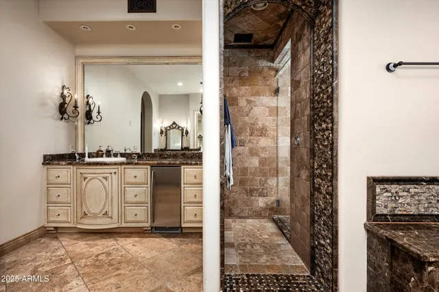 $9,995,000 | 9333 East Happy Valley Road, Scottsdale, AZ 85255