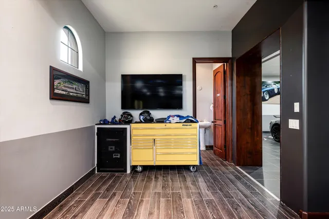 $9,995,000 | 9333 East Happy Valley Road, Scottsdale, AZ 85255