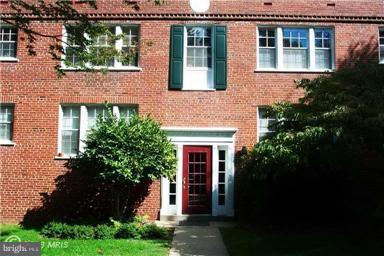 1905 North Rhodes Street, Unit 34 Arlington, VA 22201 - Photo 1 of 33