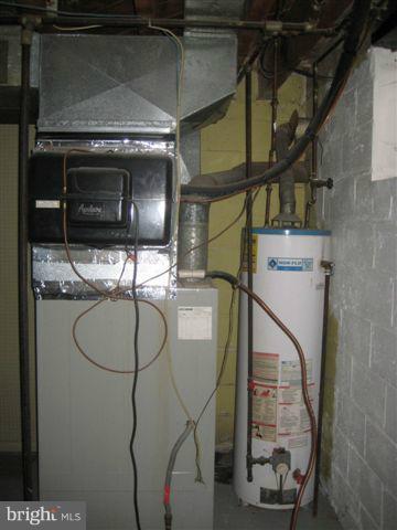 1926 Quentin Road Dundalk, MD 21222 - Photo 4 of 16 Basement