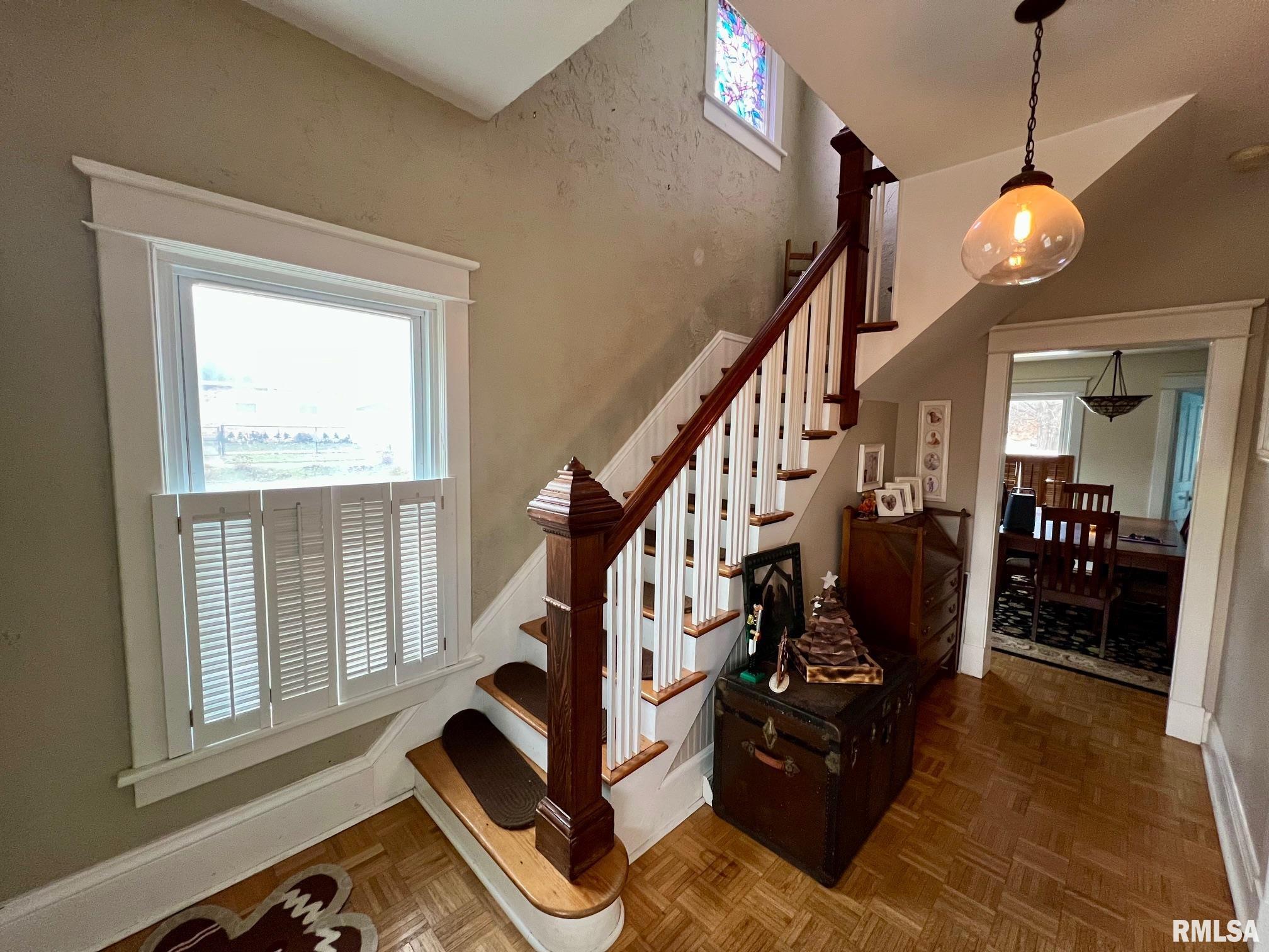 101 East Rutledge Street Petersburg, IL 62675 - Photo 6 of 31 Gallery Image 6