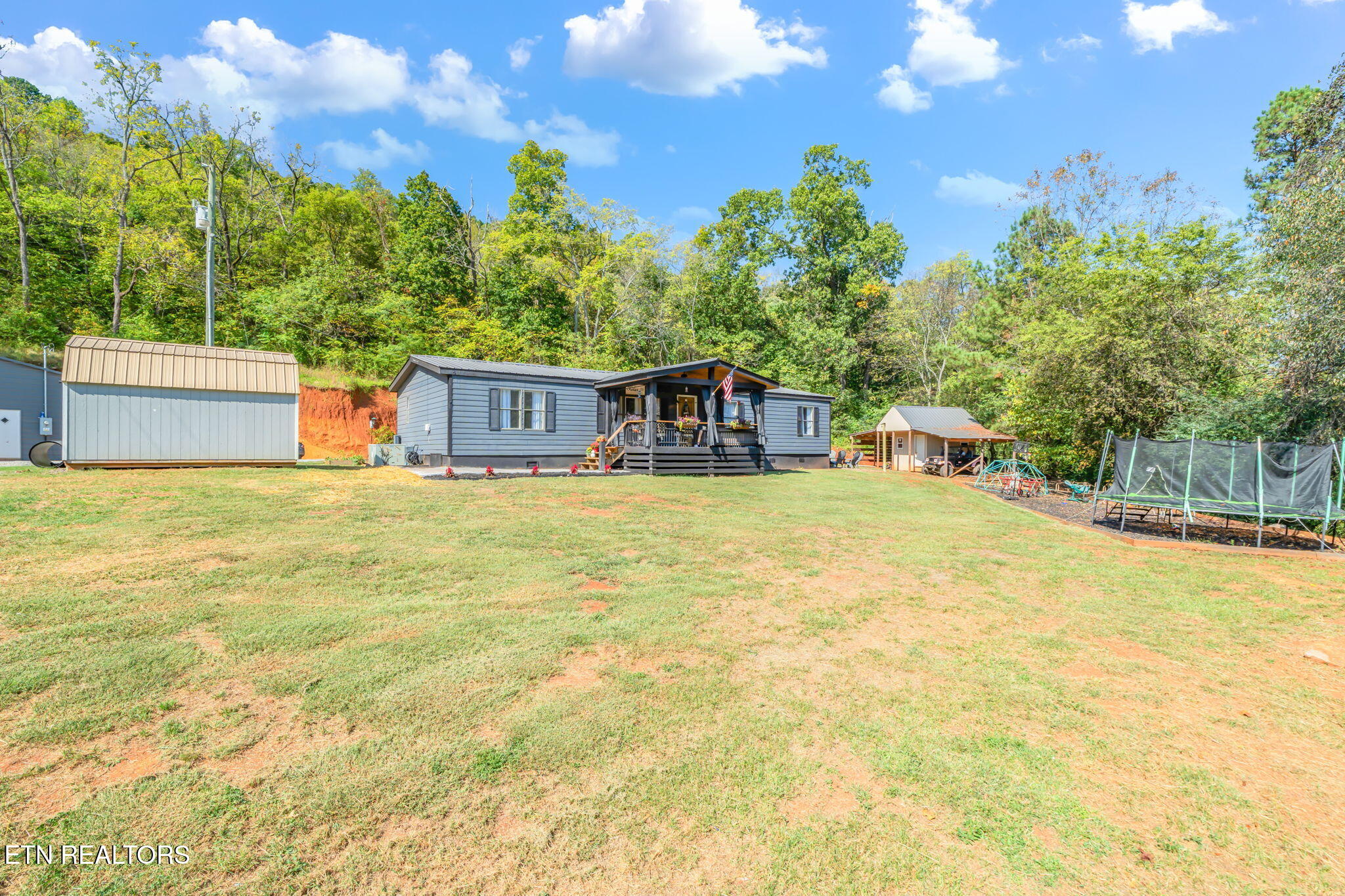 526 Lovin Farm Road Vonore, TN 37885 - Photo 2 of 55 6-web-or-mls-526 Lovin Farm Road-2