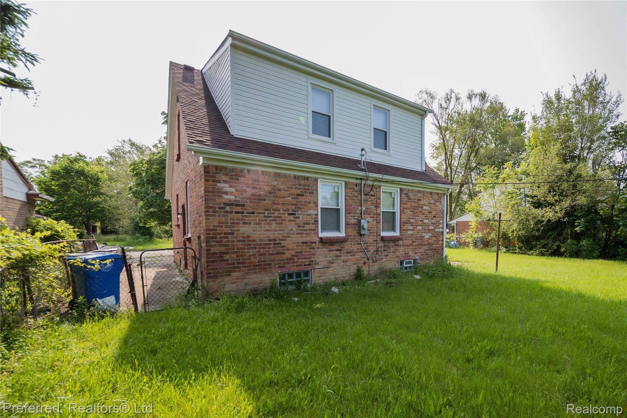 3724 Spring Hill Avenue Inkster, MI 48141 - Photo 5 of 28 Spring Hill -8.jpg