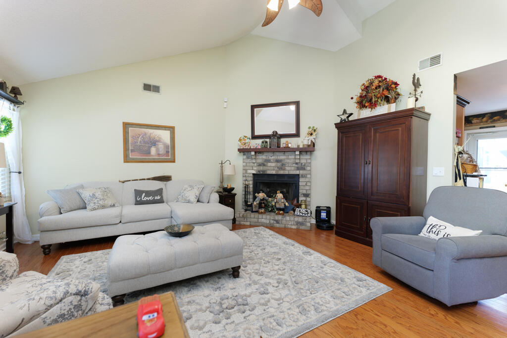 3290 Rachael Circle Ladson, SC 29456 - Photo 3 of 18 P1014431-Edit