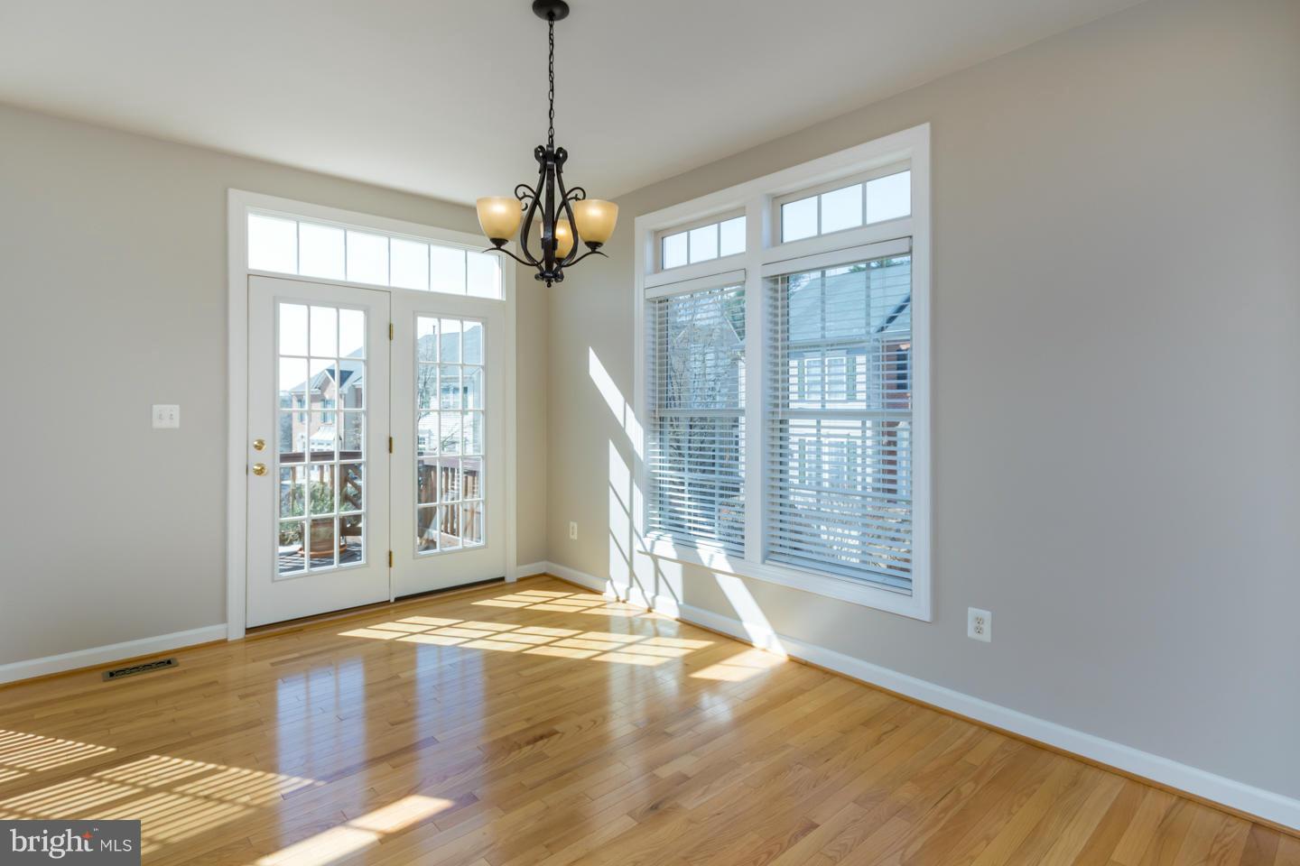 6685 Debra Lu Way Springfield, VA 22150 - Photo 9 of 29 Dining Room