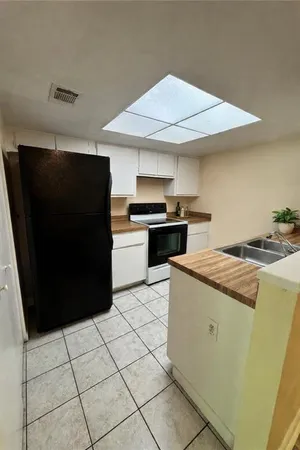 $129,900 | 4224 Southwest 70th Terrace, Unit A, Gainesville, FL 32608