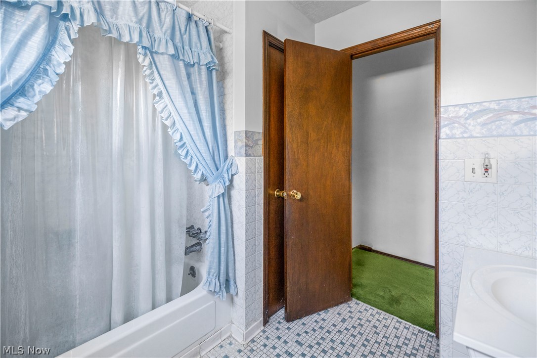 38678 Bell Road Willoughby, OH 44094 - Photo 11 of 15 Gallery Image 11