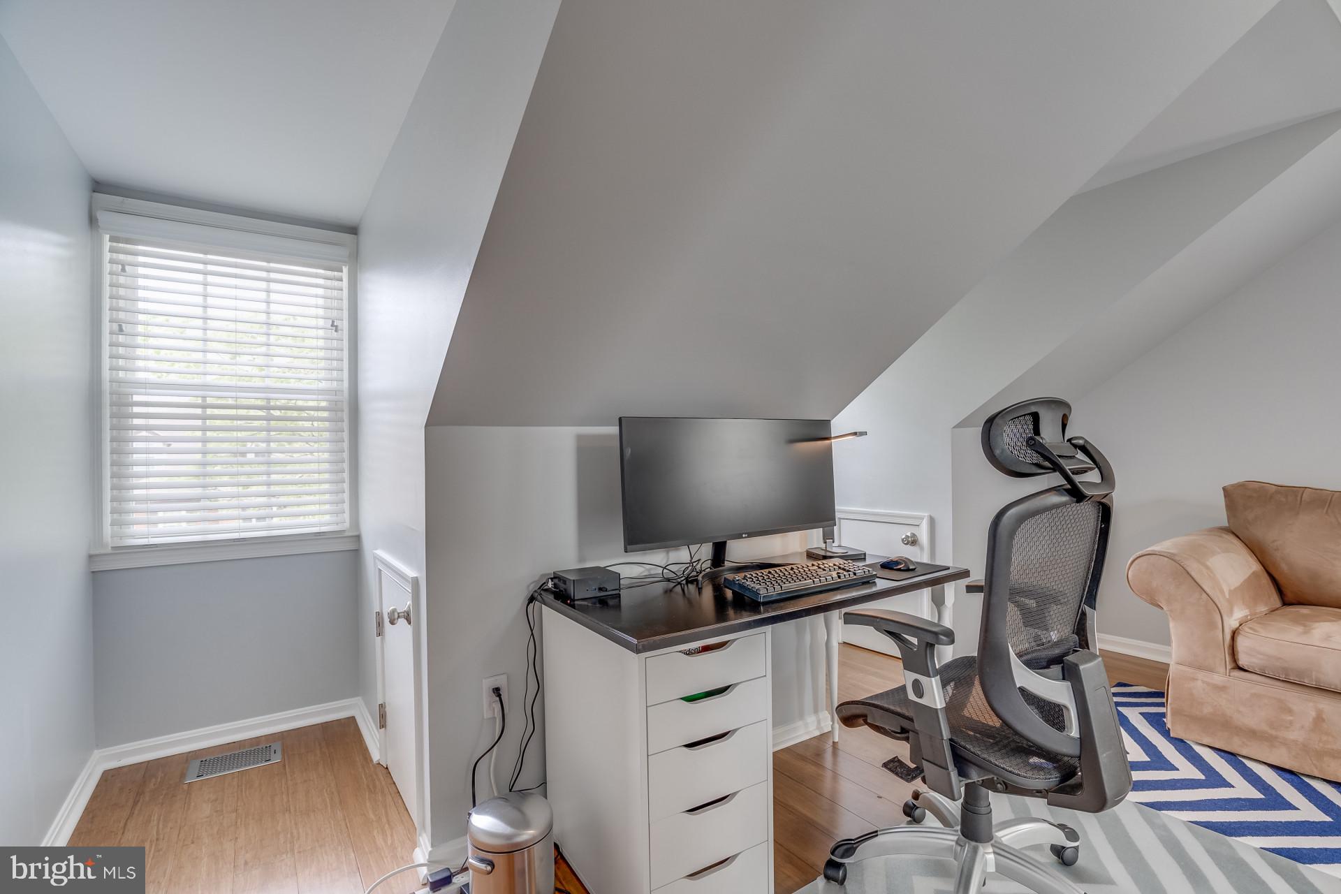 436 West Glebe Road Alexandria, VA 22305 - Photo 25 of 35