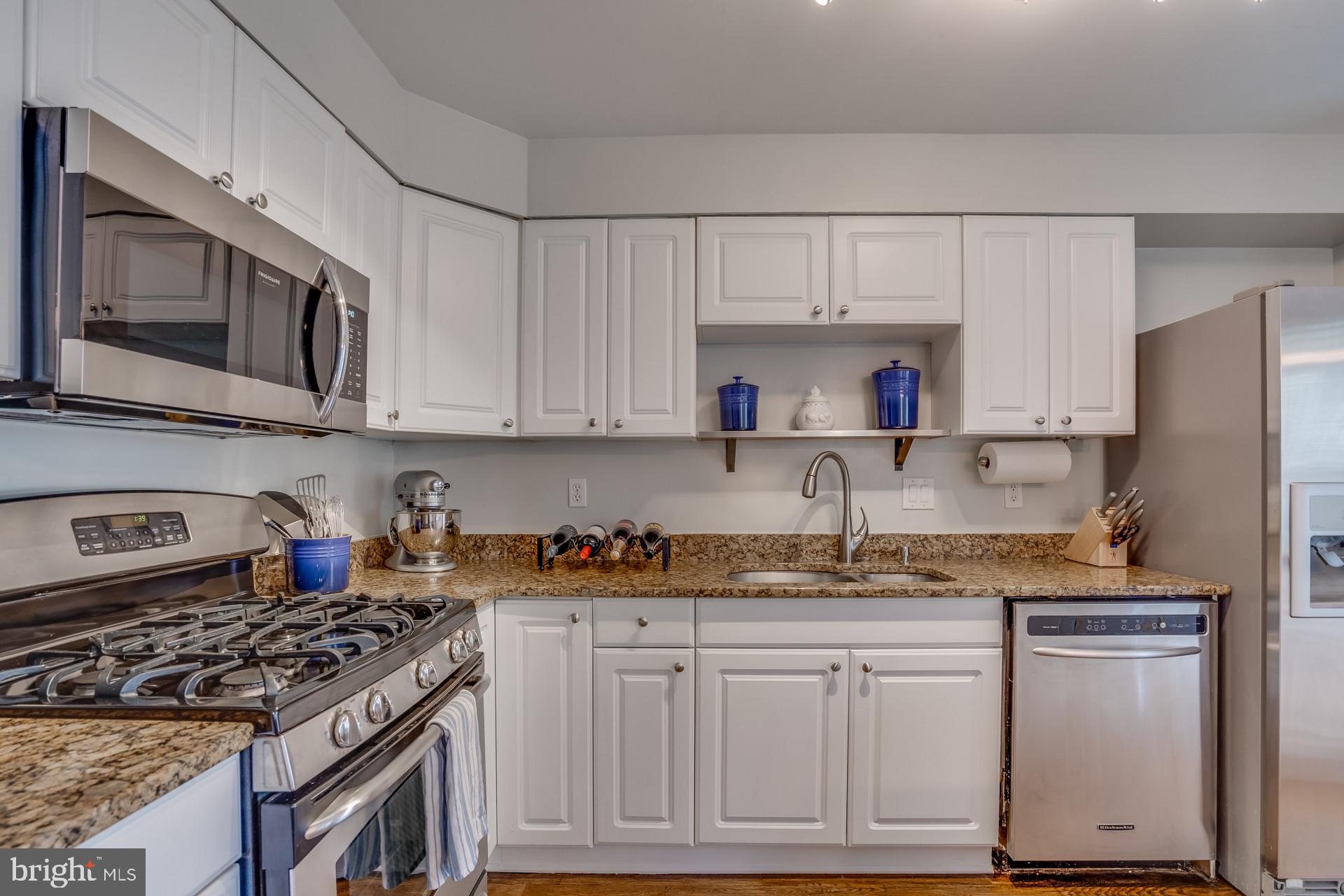 436 West Glebe Road Alexandria, VA 22305 - Photo 8 of 35