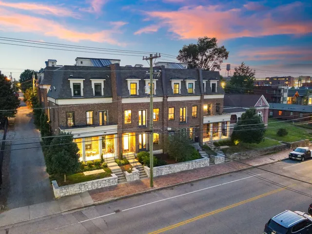 $1,080,000 | 1313 5th Avenue North, Unit 2, Nashville, TN 37208