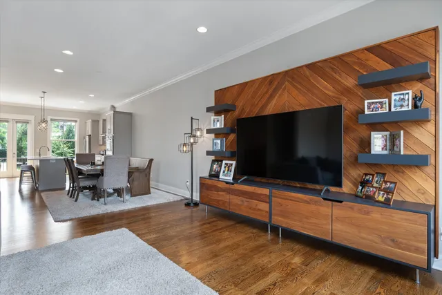 $1,080,000 | 1313 5th Avenue North, Unit 2, Nashville, TN 37208