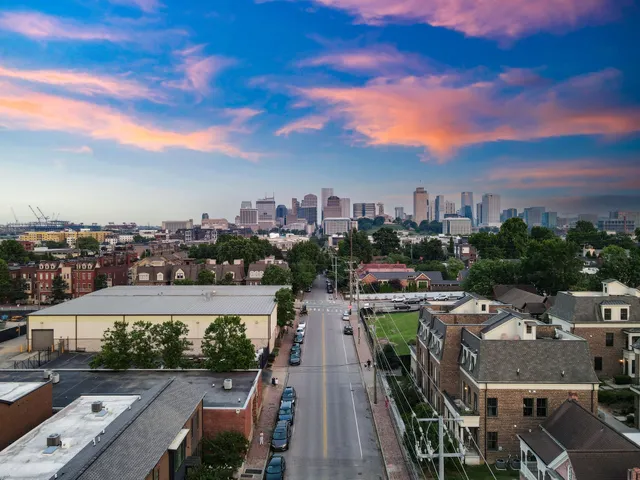 $1,080,000 | 1313 5th Avenue North, Unit 2, Nashville, TN 37208
