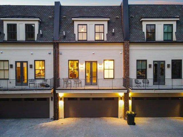 $1,080,000 | 1313 5th Avenue North, Unit 2, Nashville, TN 37208