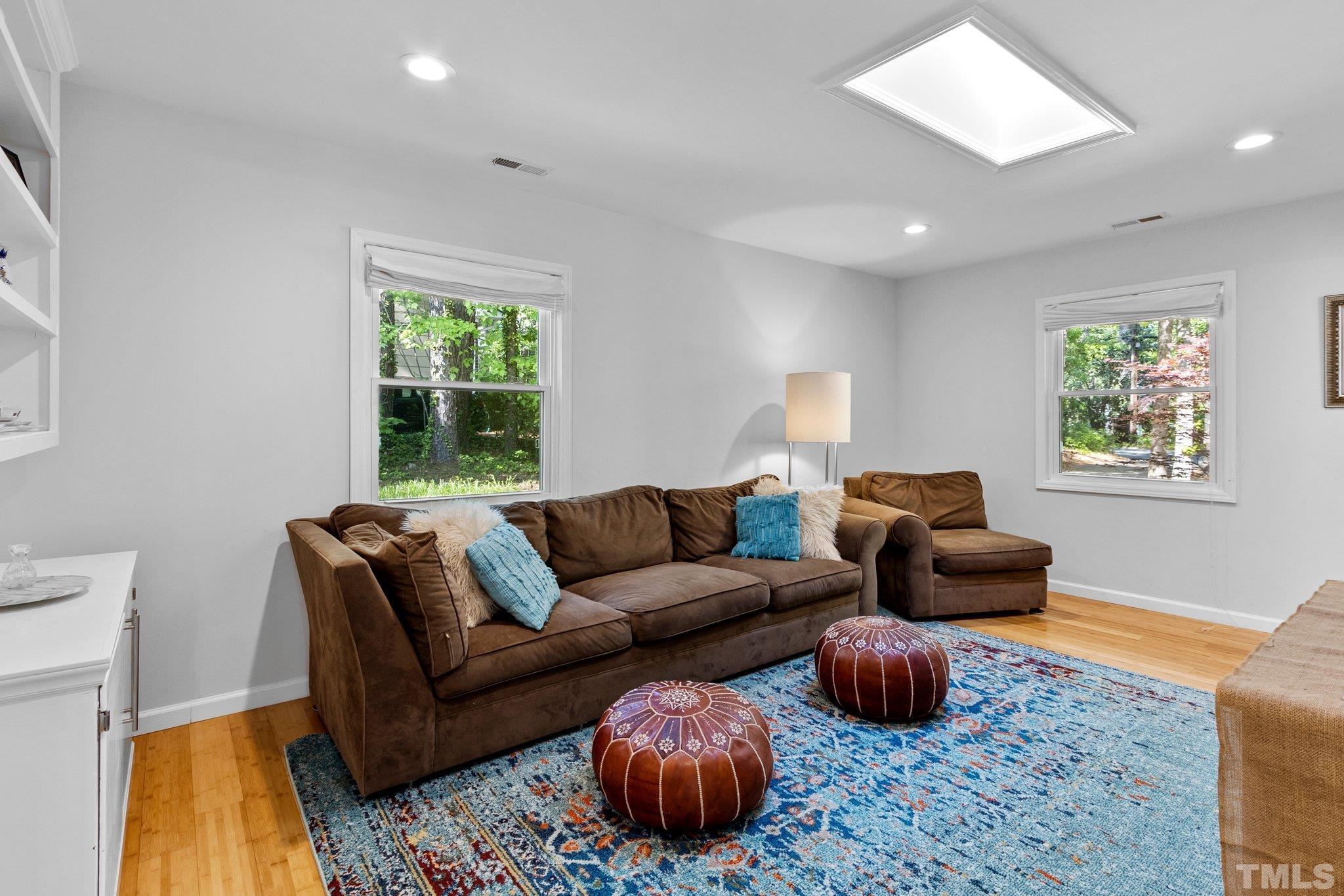 740 Tinkerbell Road Chapel Hill, NC 27517 - Photo 11 of 34 Gallery Image 11