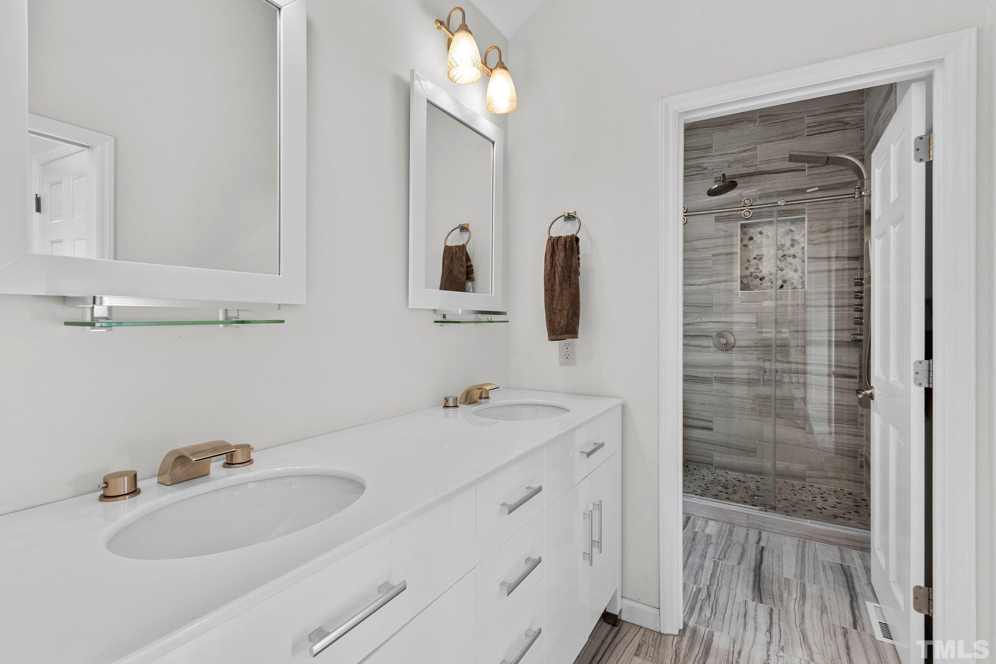 740 Tinkerbell Road Chapel Hill, NC 27517 - Photo 14 of 34 Gallery Image 14