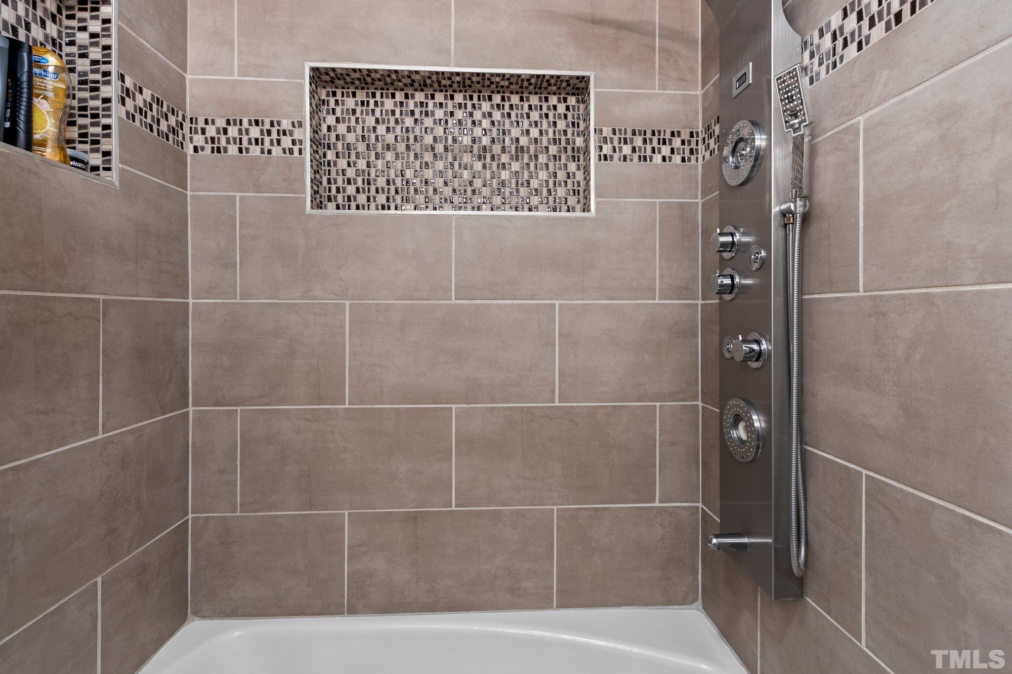 740 Tinkerbell Road Chapel Hill, NC 27517 - Photo 18 of 34 Gallery Image 18