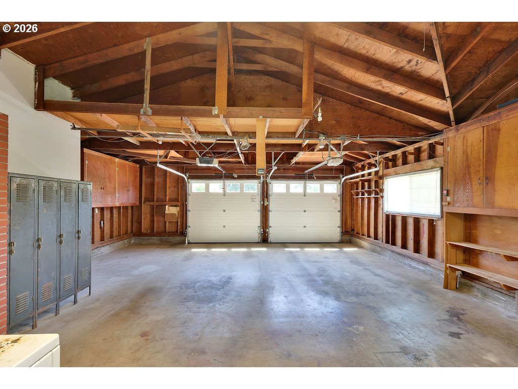 1570 Hayden Bridge Road Springfield, OR 97477 - Photo 19 of 44