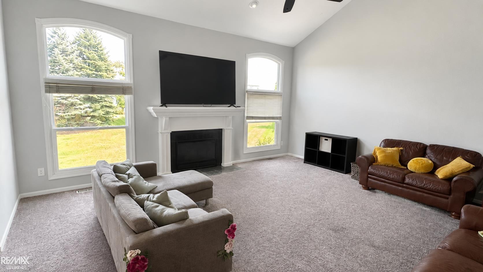 46654 West Ridge Drive Macomb, MI 48044 - Photo 4 of 22