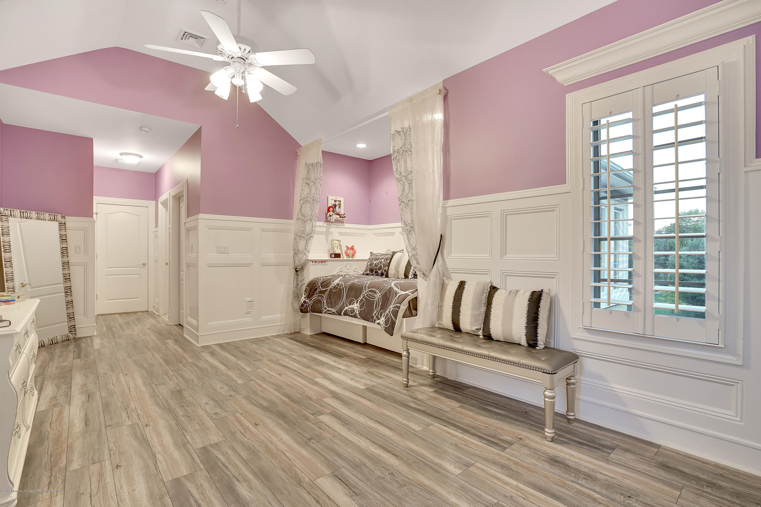 109 Stone Hill Road Colts Neck, NJ 07722 - Photo 31 of 58 Bed Nook, WIC, bath