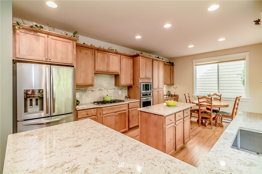 3815 167th Place Southeast Bothell, WA 98012 - Photo 4 of 25 Gallery Image 4