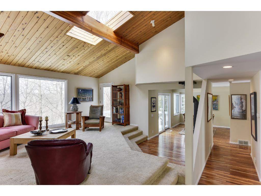 4701 Timber Ridge Court Minnetonka, MN 55345 - Photo 2 of 24