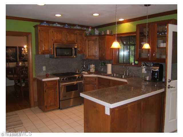 7914 Grey Fox Road Oak Ridge, NC 27310 - Photo 8 of 16 Kitchen.