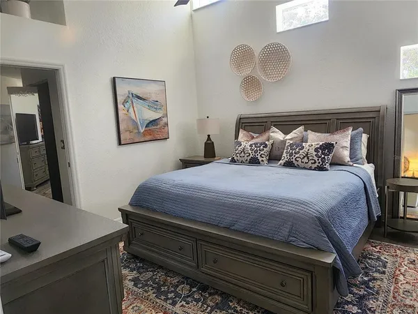 $2,400 | 6503 Fairway Gardens Drive, Bradenton, FL 34203