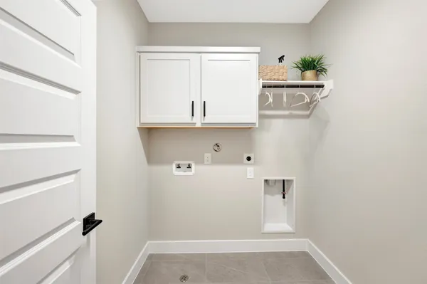 $474,000 | 16043 Hayes Pk Drive, Houston, TX 77079