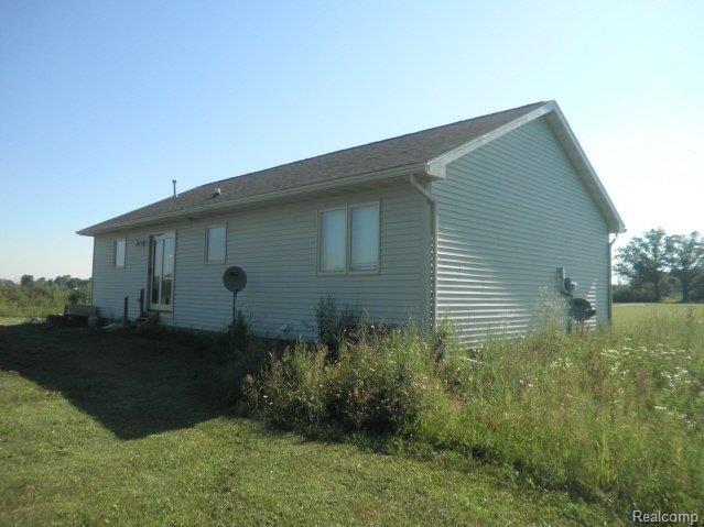 6803 Welch Road Yale, MI 48097 - Photo 2 of 6 left rear.jpg