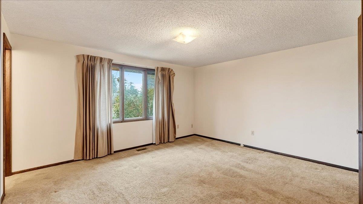 2426 South Houk Road Spokane, WA 99216 - Photo 18 of 36