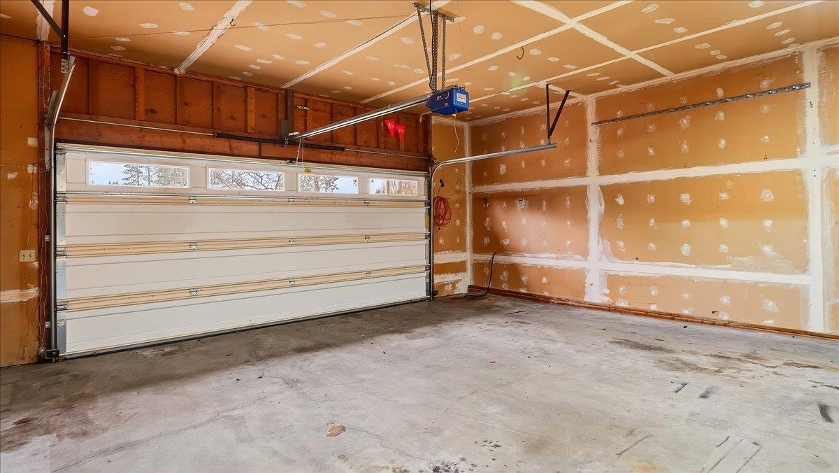 2426 South Houk Road Spokane, WA 99216 - Photo 32 of 36