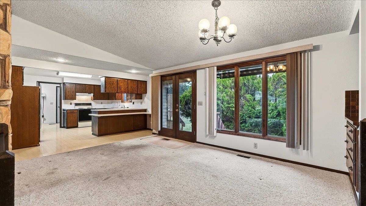 2426 South Houk Road Spokane, WA 99216 - Photo 10 of 36