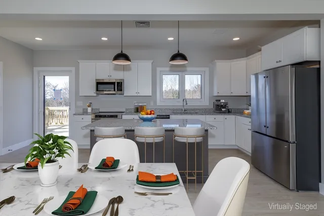 $659,000 | 21 Windsor Lane, Unit A, Exeter, NH 03833