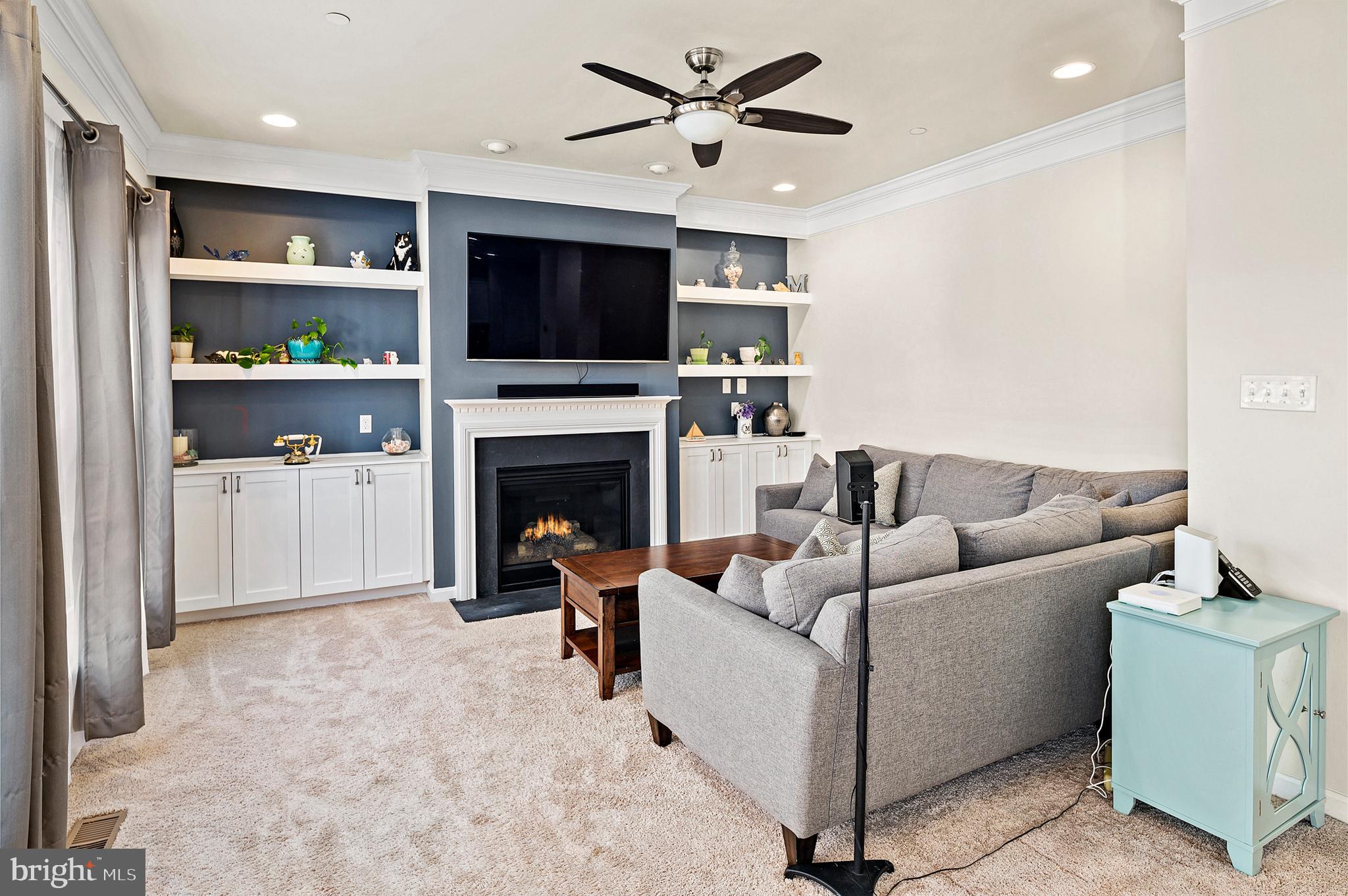 8141 Ridgely Loop Severn, MD 21144 - Photo 12 of 35 Family room